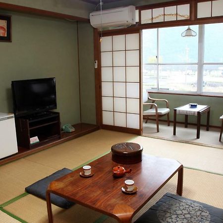 Akisawa Hotel Sukumo Exterior photo